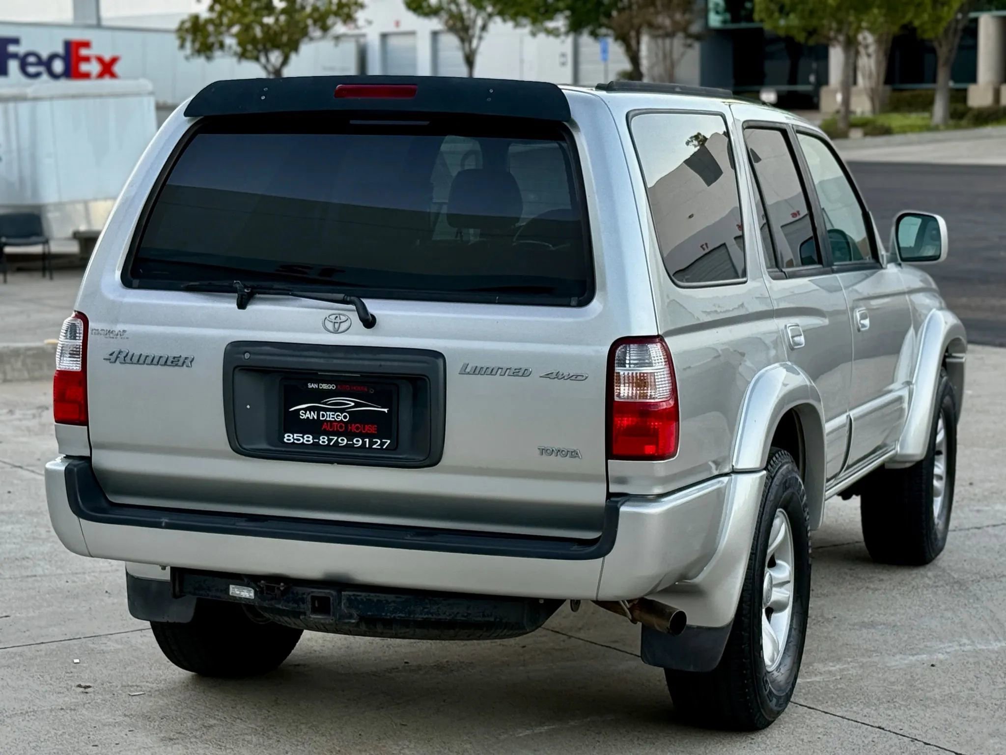 Used 2001 Toyota 4Runner Limited image 20