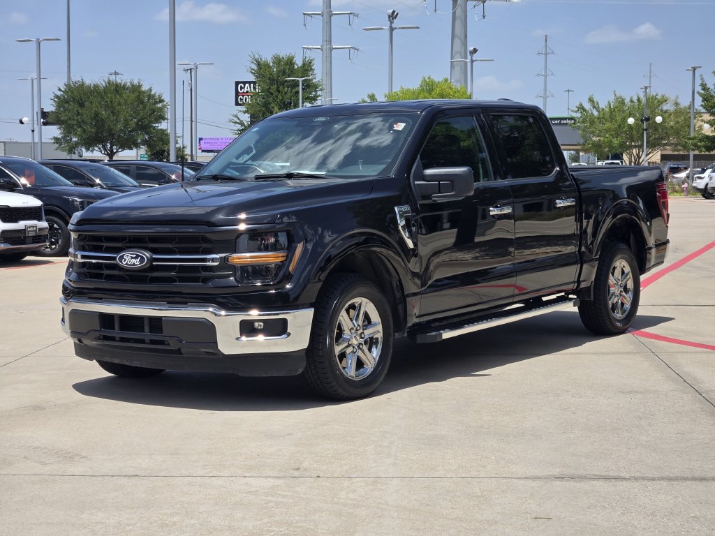 Used 2025 Ford F150 XLT w/ Equipment Group 301A Standard RWD image 2