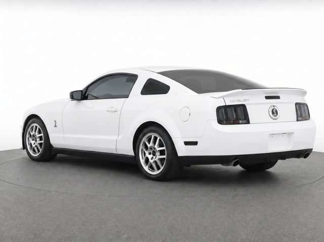 Used 2009 Ford Mustang Shelby GT500 RWD image 2