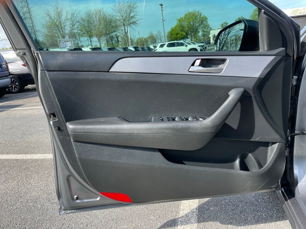 Used 2019 Hyundai Sonata SE image 22