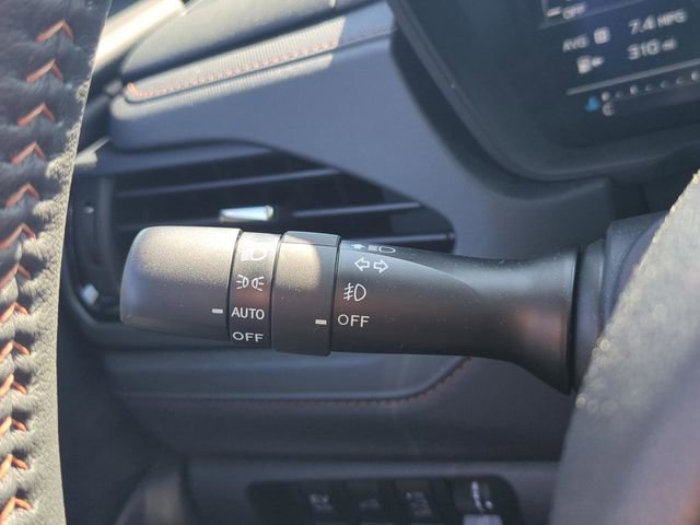 Used 2025 Subaru Forester Touring AWD/4WD image 35