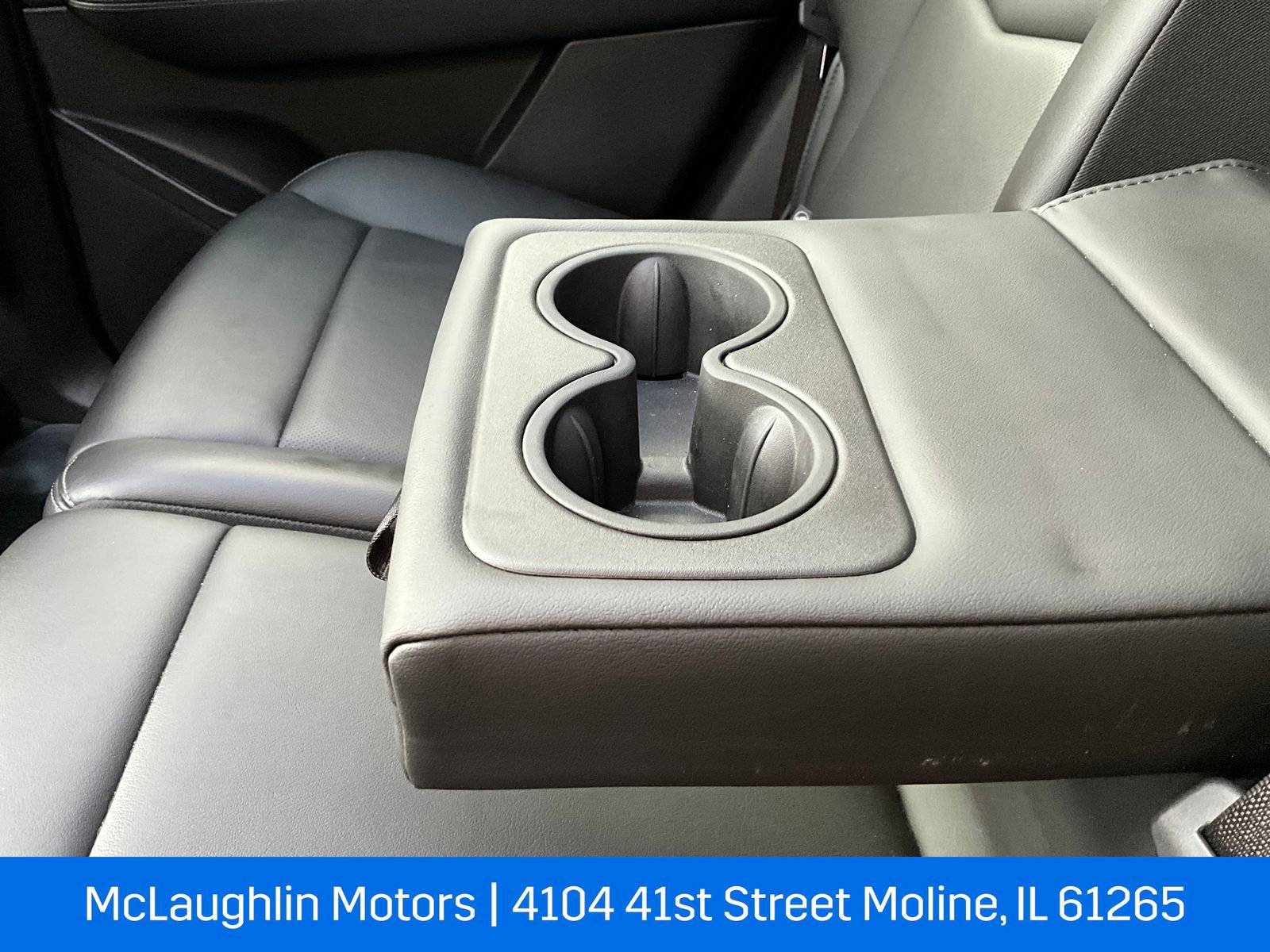 Certified 2022 Cadillac XT5 Premium Luxury w/ LPO, Floor Liner Package image 34