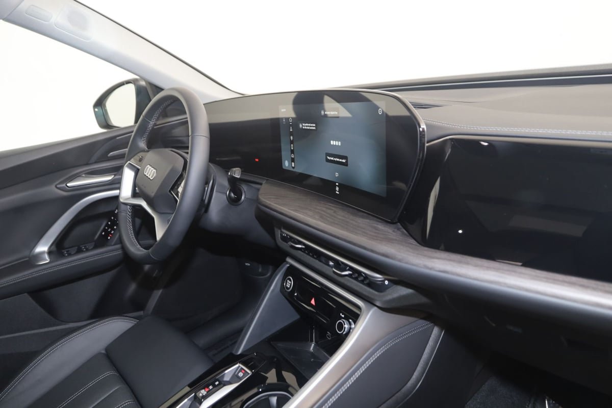 Used 2026 Audi Q5 Premium Plus AWD/4WD image 39