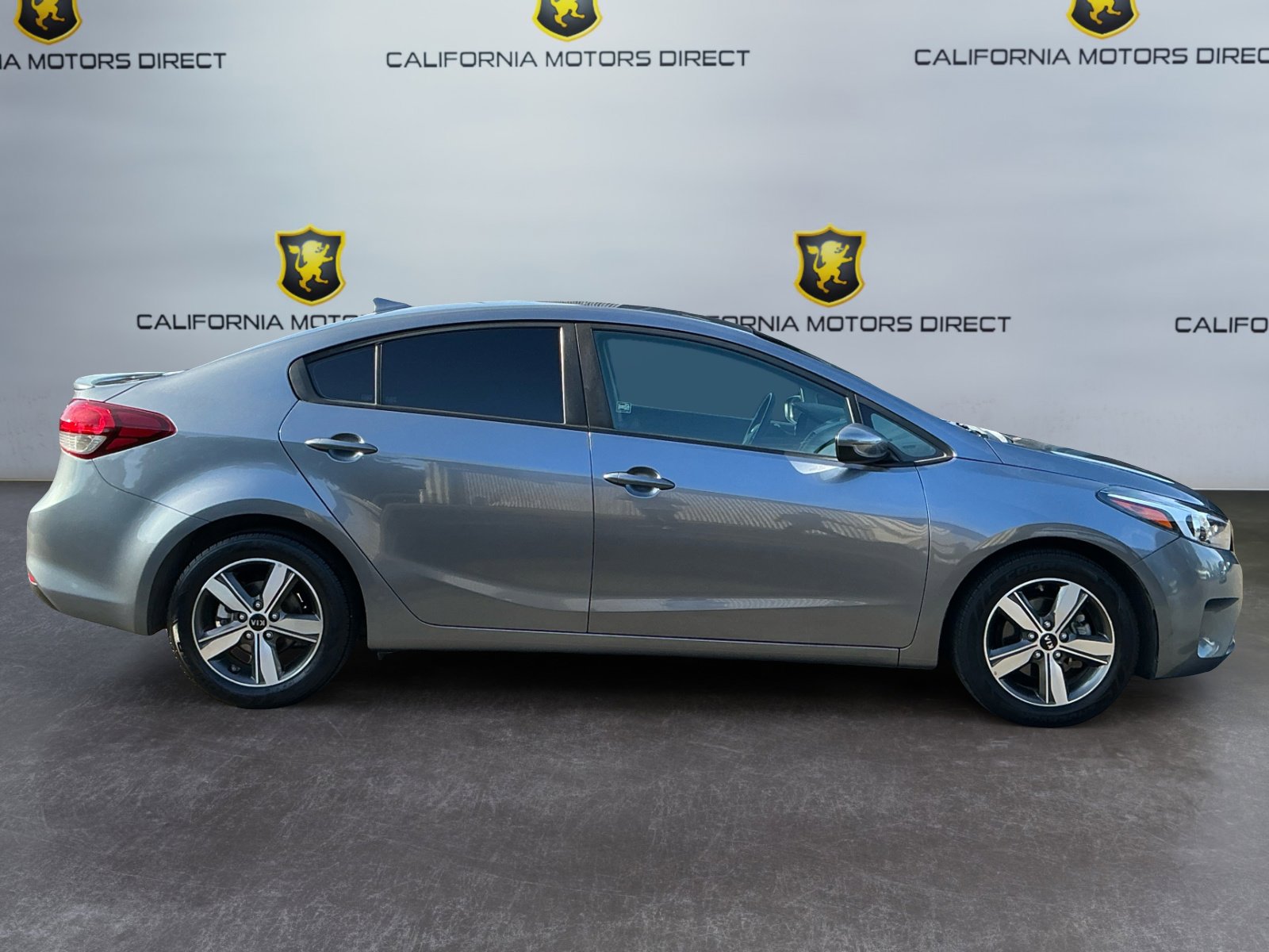 Used 2018 Kia Forte S image 4