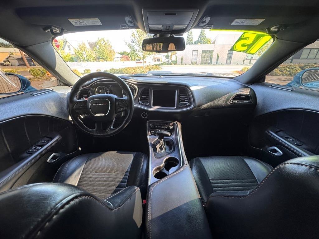 Used 2015 Dodge Challenger R/T Plus RWD image 13