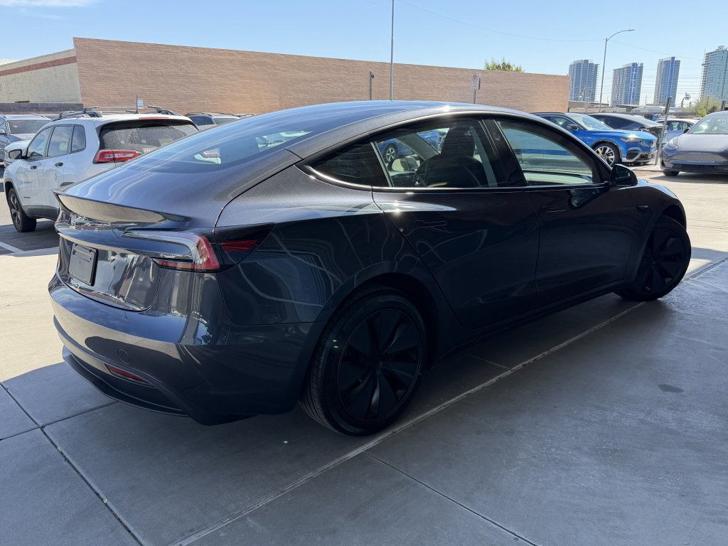 Used 2025 Tesla Model 3 Long Range image 4