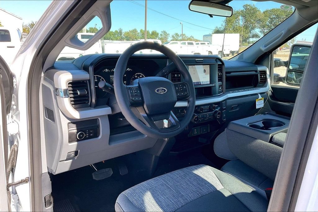 New 2026 Ford F450 XLT w/ Ambulance Prep Package RWD image 7