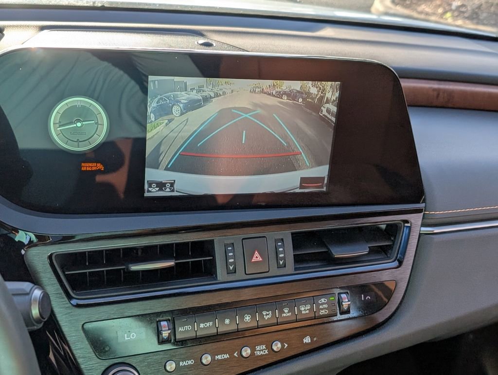 Used 2022 Lexus ES 350 w/ Premium Package image 22