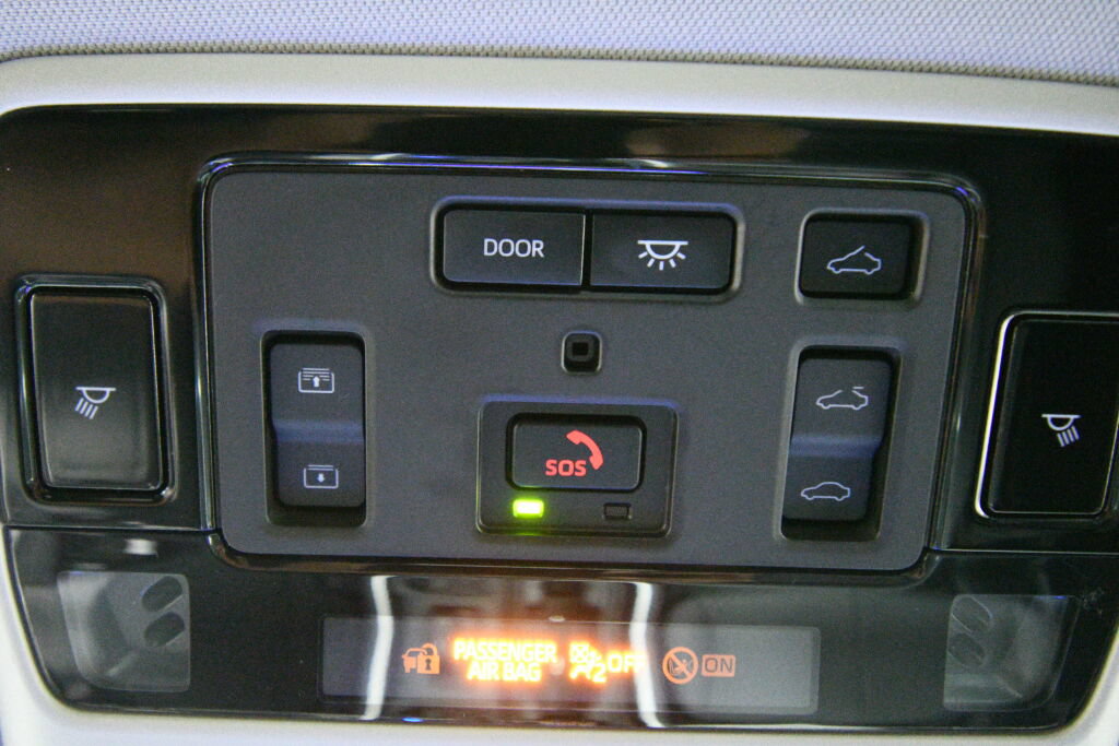 Certified 2025 Toyota Grand Highlander AWD image 18