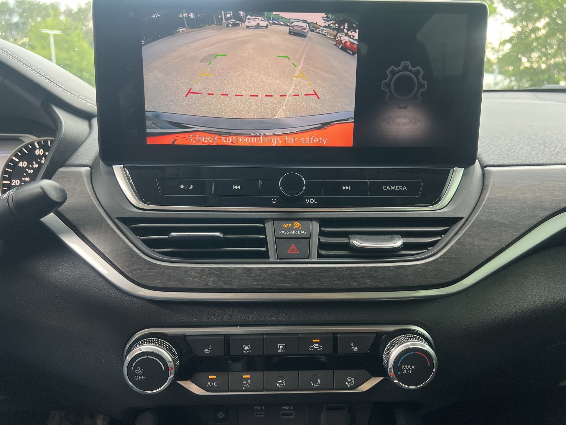 Certified 2024 Nissan Altima 2.5 SV w/ SV Premium Package FWD image 5