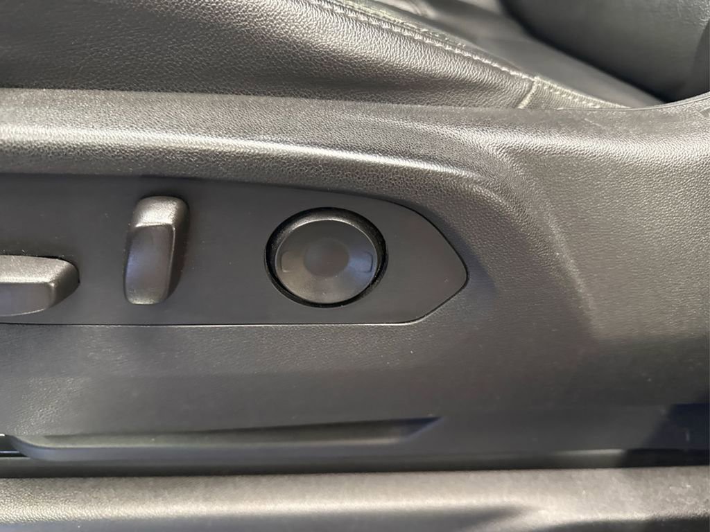 Used 2021 Chevrolet Tahoe LT image 24