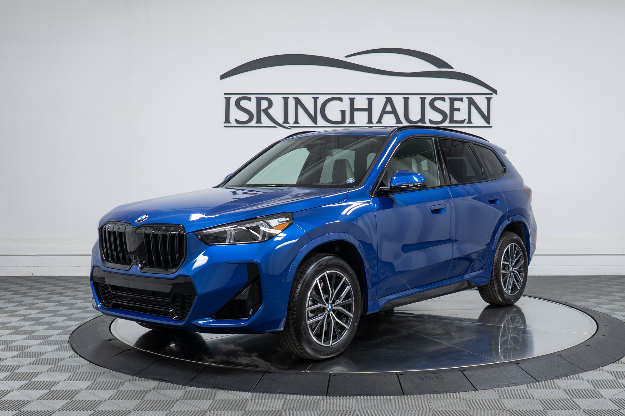 New 2026 BMW X1 xDrive28i w/ Technology Package