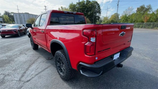 New 2026 Chevrolet Silverado 1500 ZR2 w/ Dark Appearance Package image 8