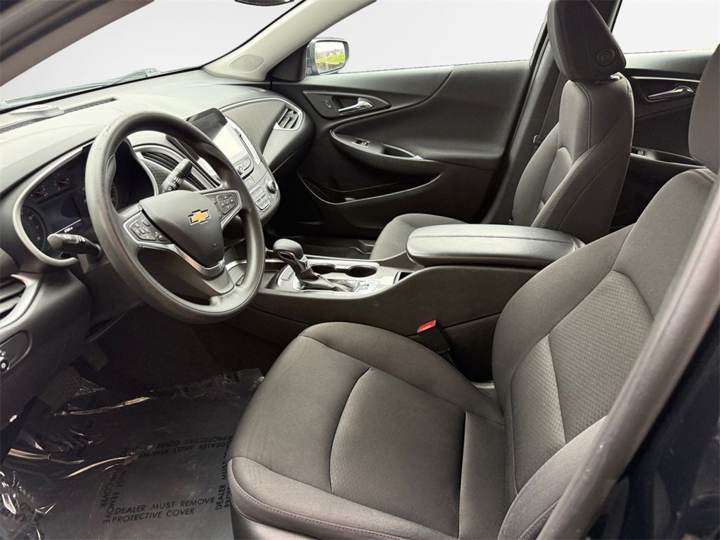 Used 2023 Chevrolet Malibu LT image 12