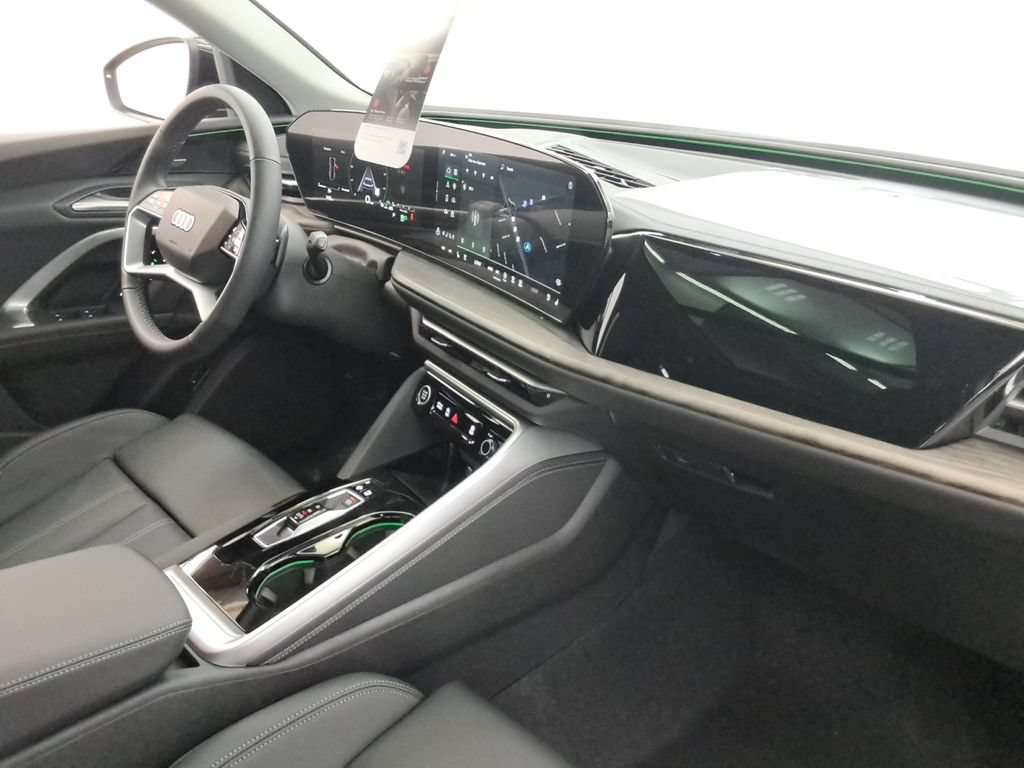 Used 2025 Audi Q5 Premium Plus w/ Premium Plus AWD/4WD image 23
