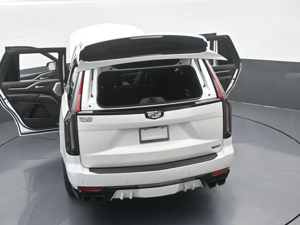 Used 2023 Cadillac Escalade V AWD/4WD image 97