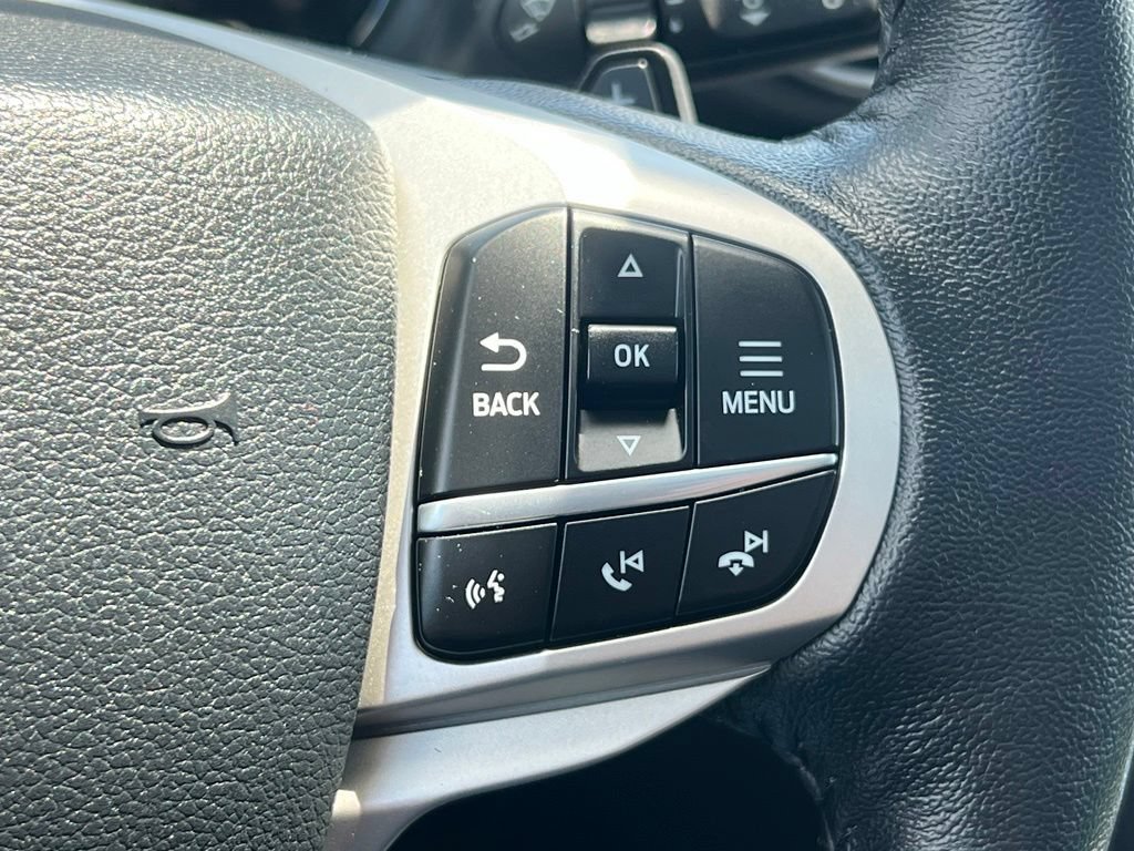 Used 2021 Ford Explorer XLT w/ Equipment Group 202A AWD/4WD image 37