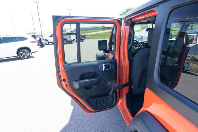 Used 2023 Jeep Wrangler Sport AWD/4WD image 14