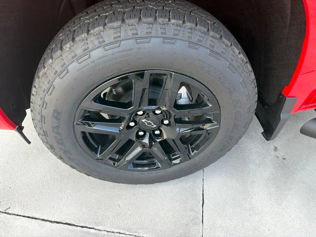 New 2026 Chevrolet Silverado 1500 Custom w/ Turbomax Blackout Package AWD/4WD image 6