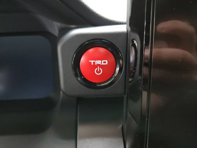 New 2026 Toyota 4Runner TRD Off-Road Premium AWD/4WD image 32