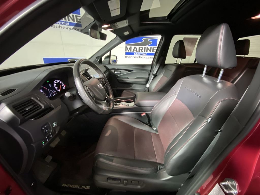 Used 2025 Honda Ridgeline Black Edition image 25