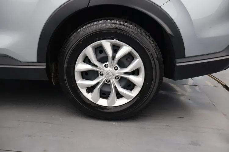 Used 2025 Honda CR-V LX image 34