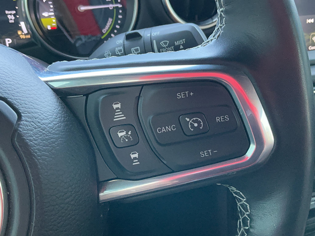 Used 2023 Jeep Wrangler Unlimited Sahara w/ Cold Weather Group AWD/4WD image 24