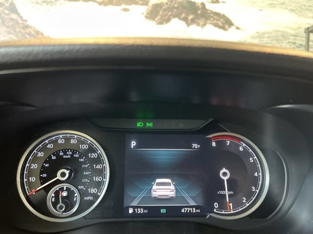 Used 2023 Genesis G70 2.0T AWD/4WD image 13