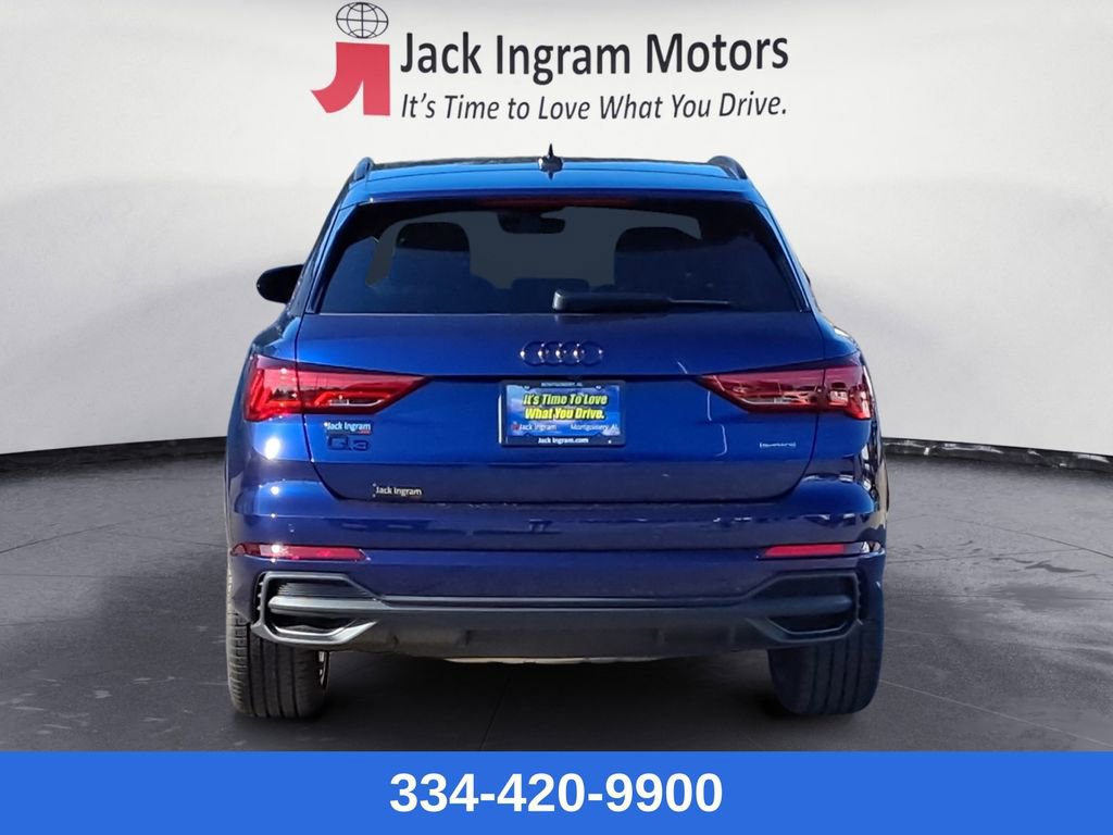 Used 2025 Audi Q3 2.0T Premium w/ Convenience Package image 4