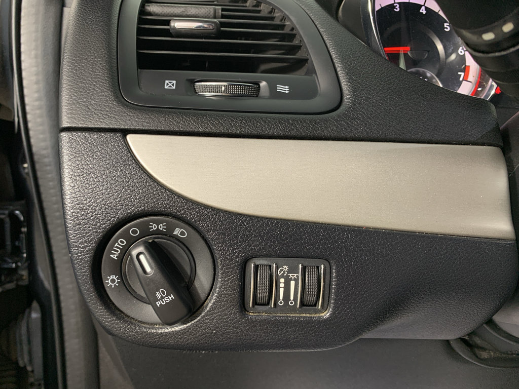 Used 2020 Dodge Grand Caravan GT FWD image 15