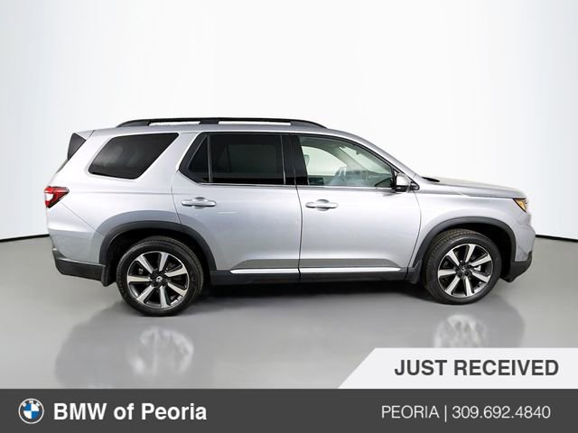 Used 2023 Honda Pilot Touring image 8
