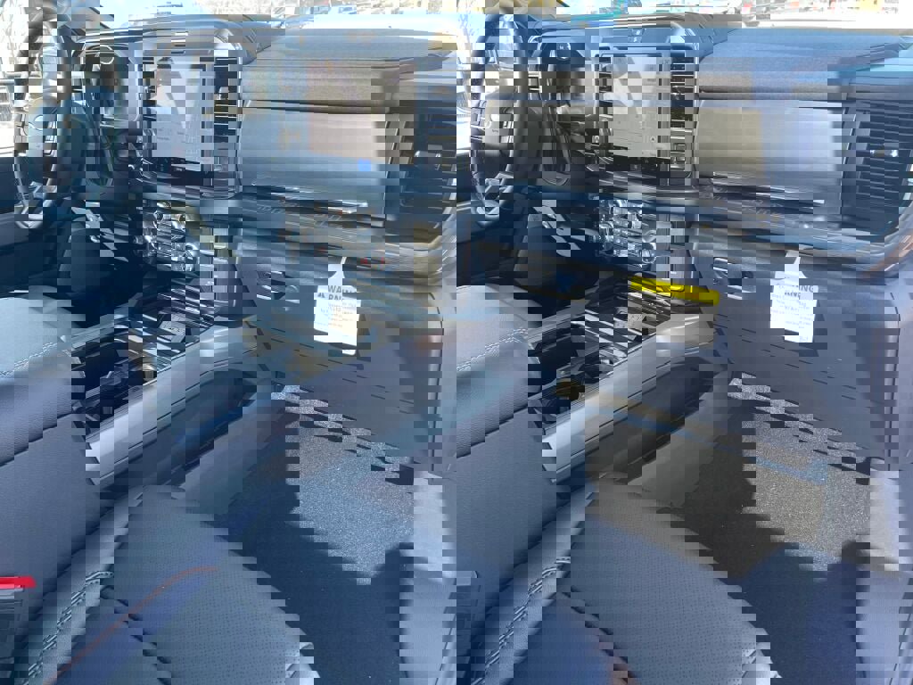 New 2026 Ford F250 Lariat w/ Tremor Off-Road Package image 15