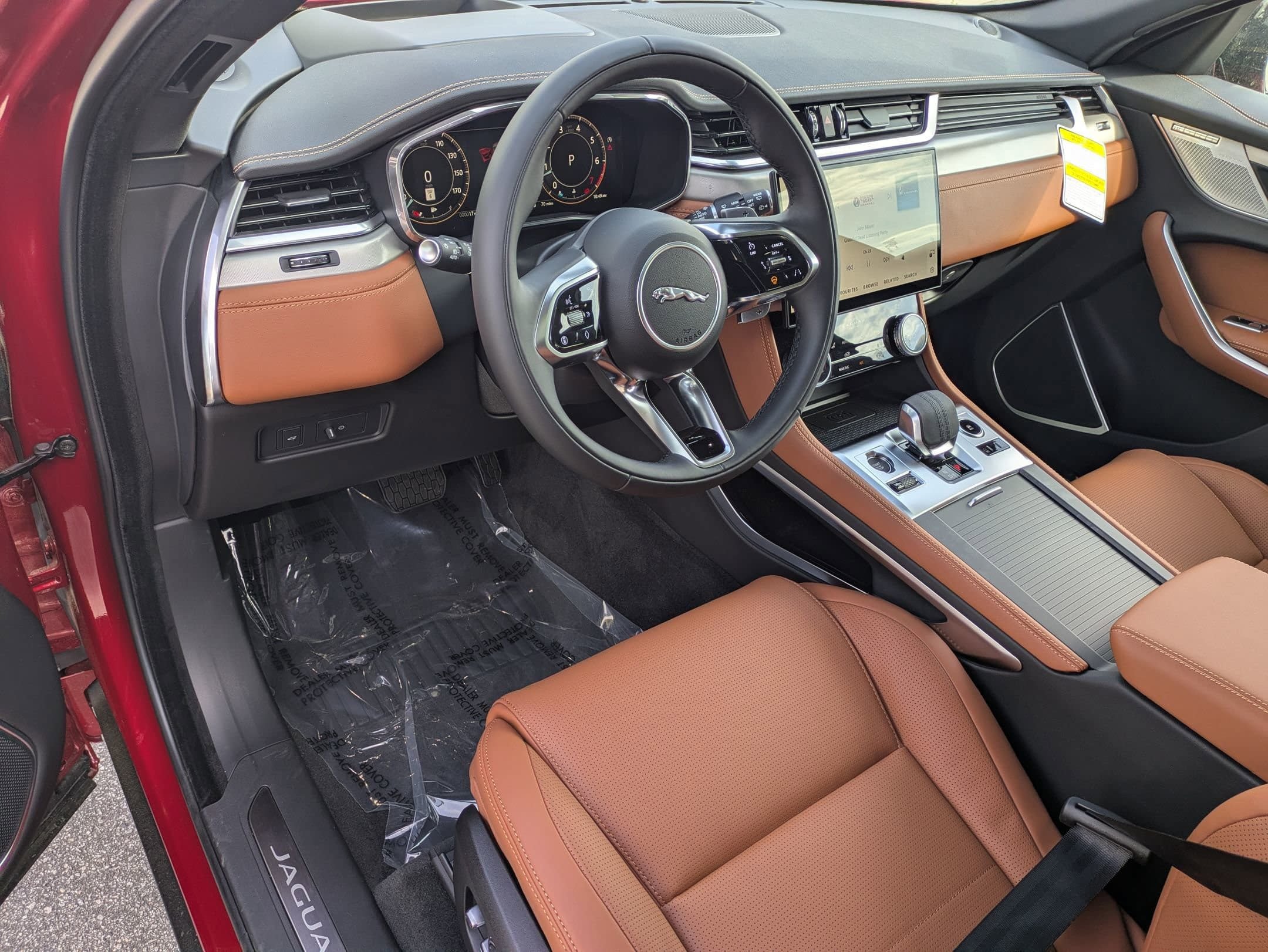 New 2026 Jaguar F-PACE R-Dynamic S AWD/4WD image 9