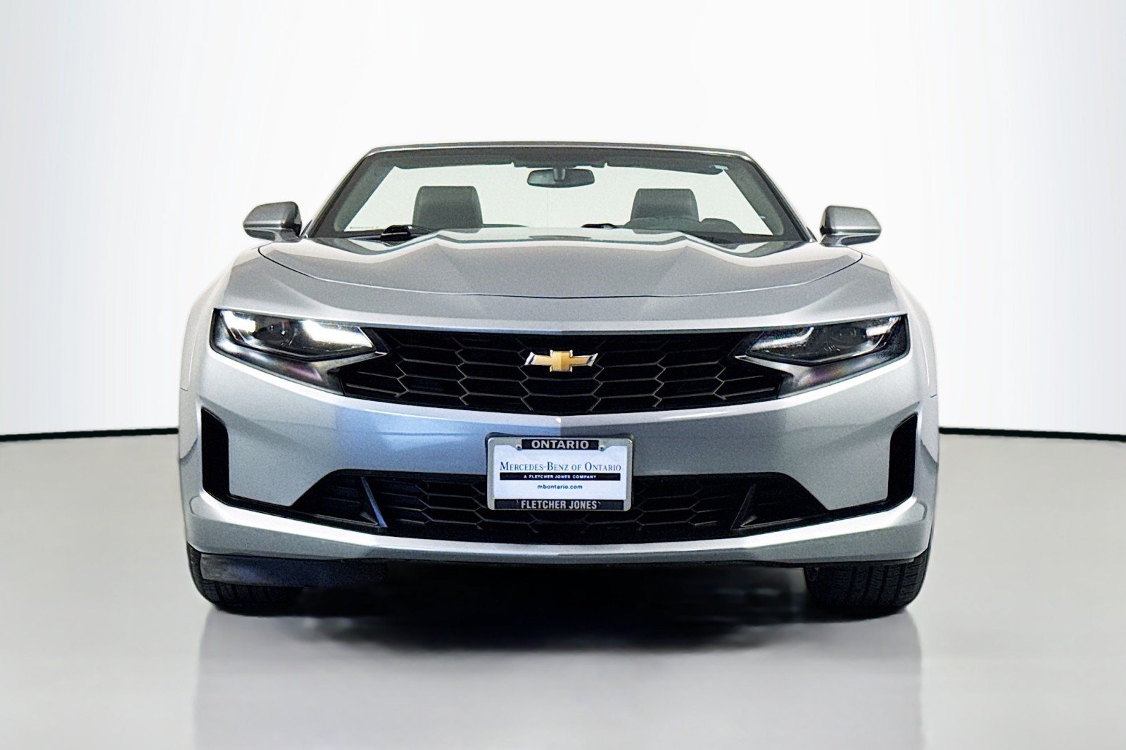 Used 2023 Chevrolet Camaro LT RWD image 3