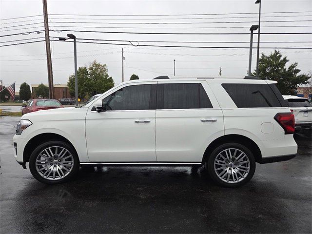 Used 2023 Ford Expedition Limited image 25
