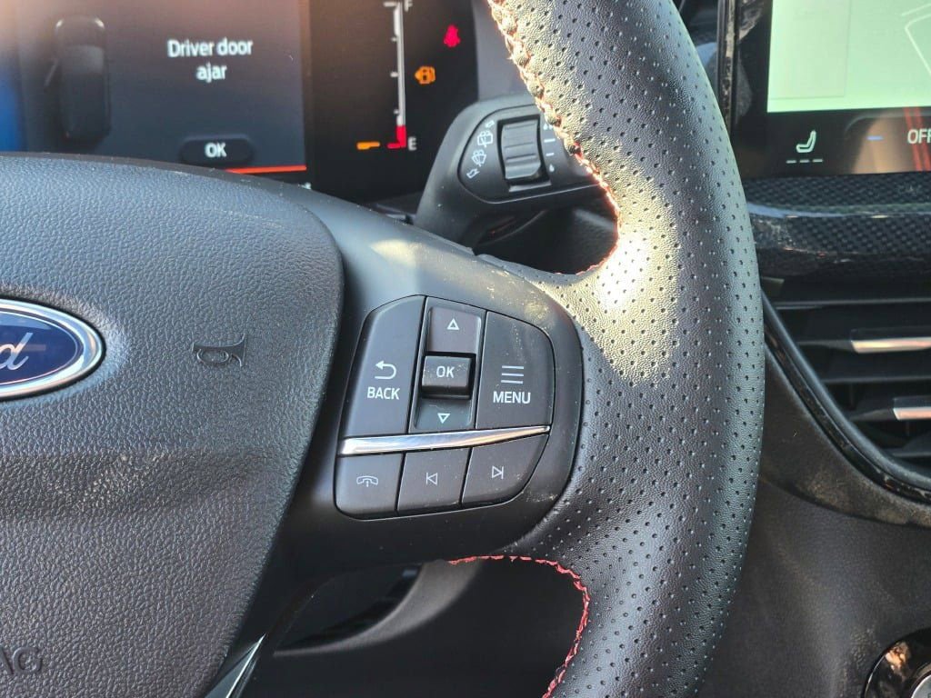 New 2026 Ford Escape ST-Line w/ Tech Pack #1 image 24