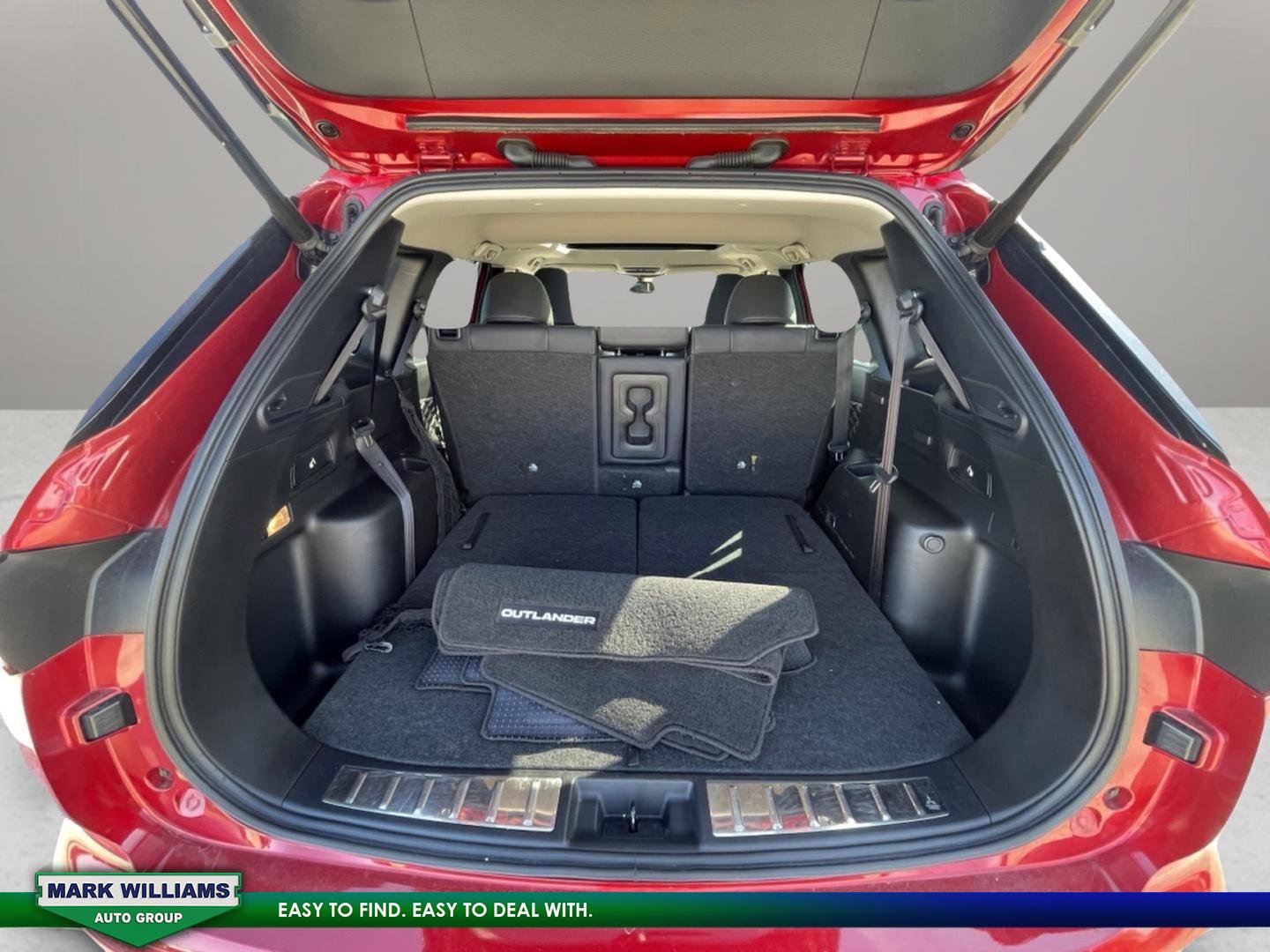 Used 2023 Mitsubishi Outlander SEL image 39