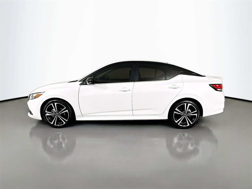 Used 2022 Nissan Sentra SR w/ Trunk Package image 7
