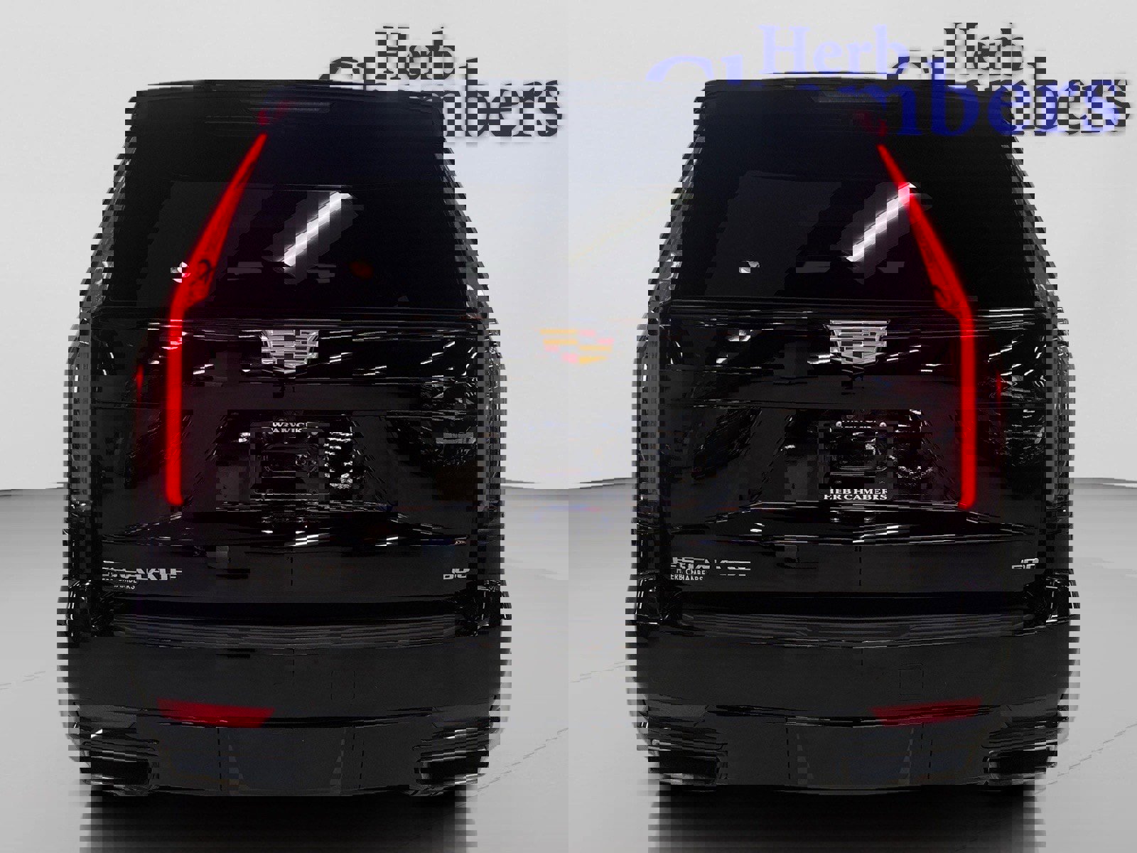 Used 2023 Cadillac Escalade Premium Luxury w/ Performance Package image 6