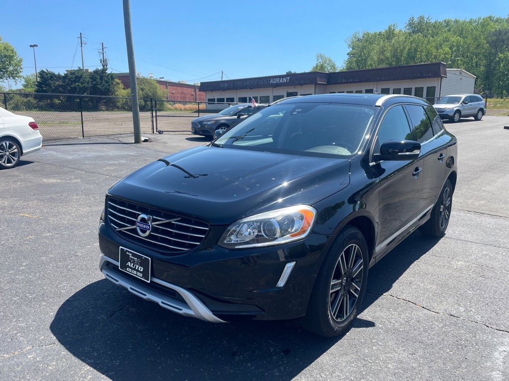Used 2017 Volvo XC60 T5 Dynamic w/ Preferred Option Package