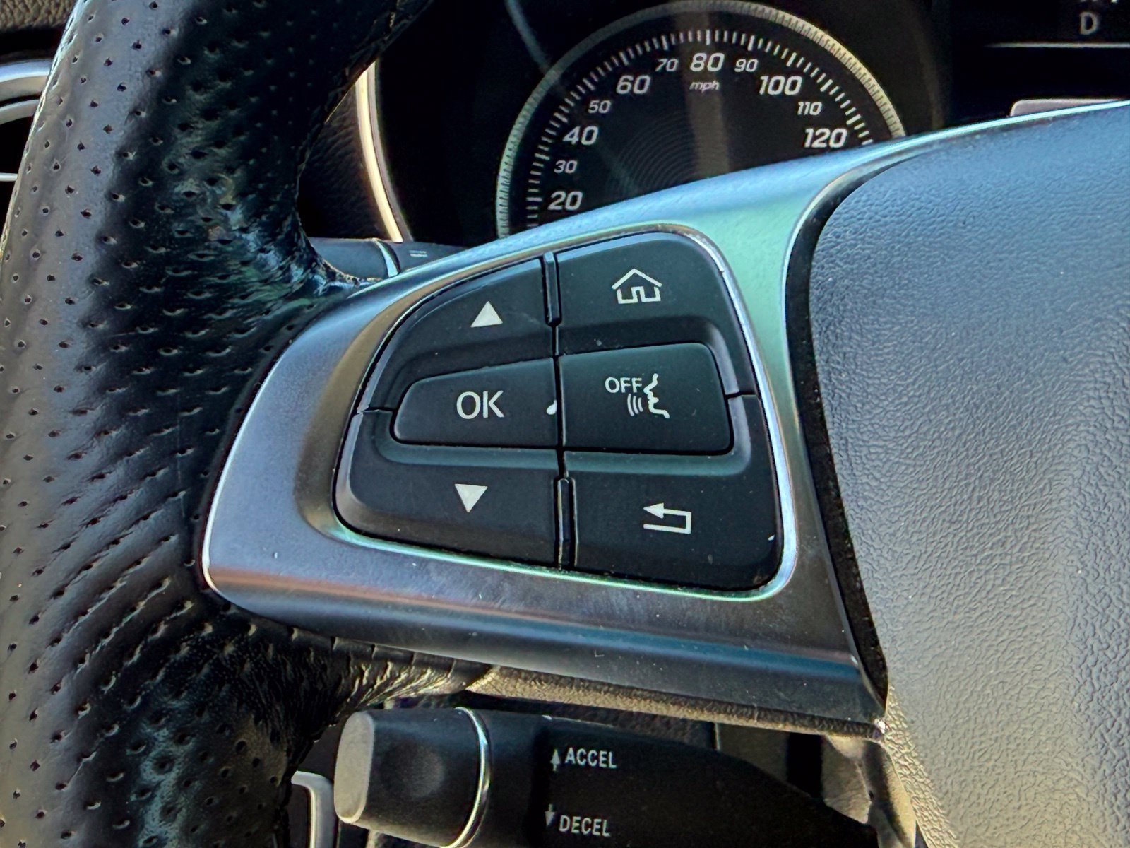 Used 2019 Mercedes-Benz GLC 300 image 31