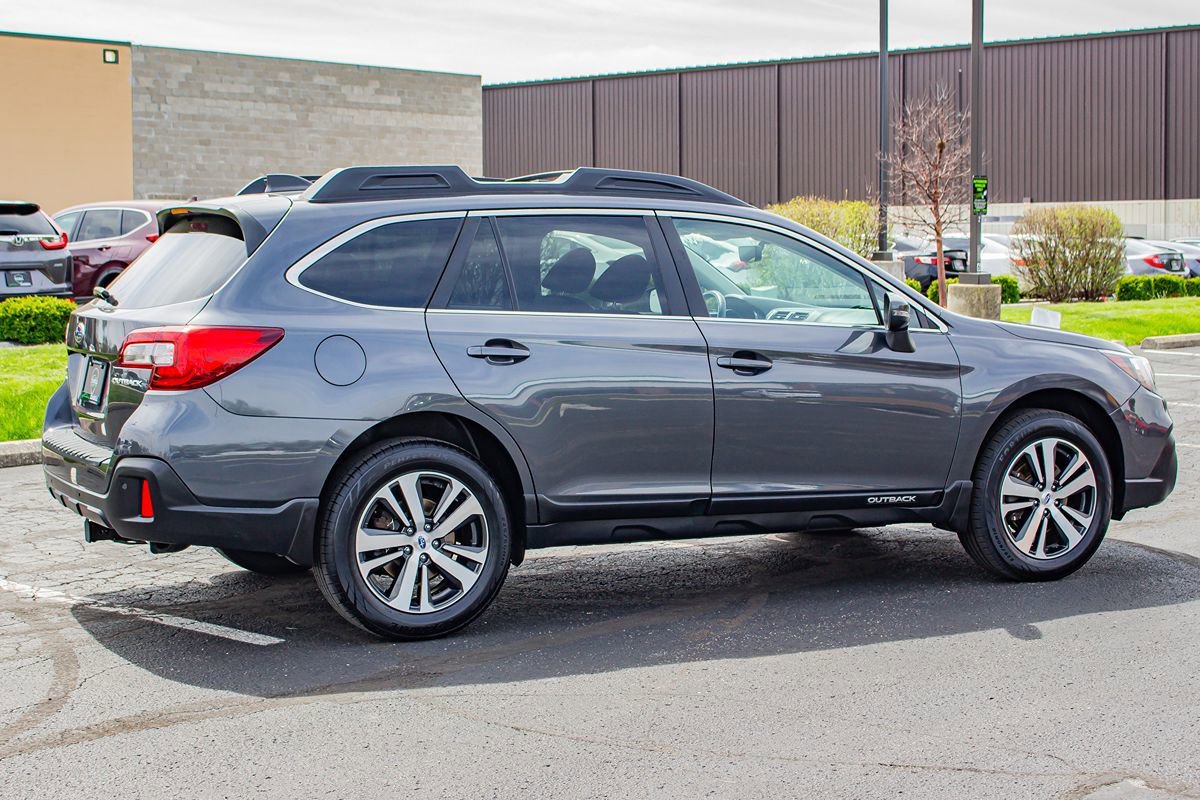Used 2019 Subaru Outback 2.5i Limited w/ Popular Package #2 image 10
