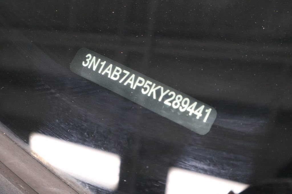 Used 2019 Nissan Sentra SV image 34