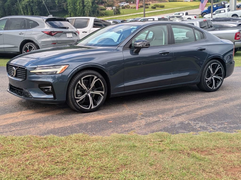 Certified 2024 Volvo S60 B5 Plus w/ Climate Package AWD/4WD image 2