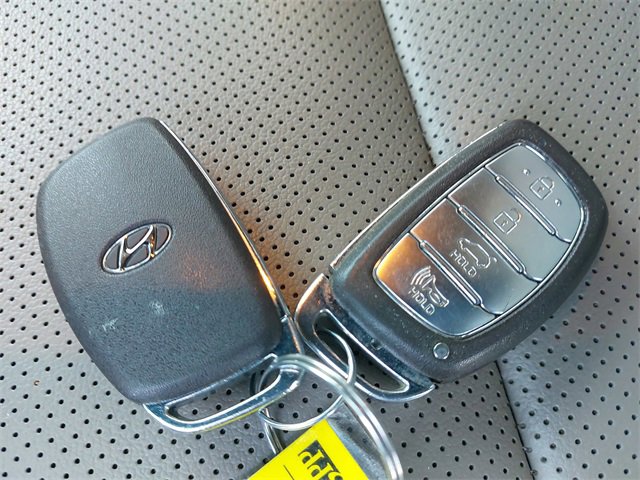 Used 2020 Hyundai Tucson Limited image 33