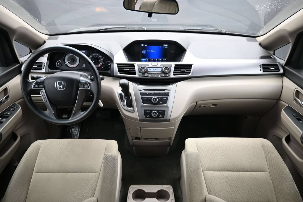 Used 2014 Honda Odyssey LX image 13