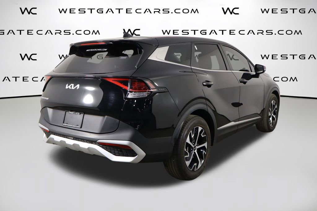 Used 2025 Kia Sportage EX image 45