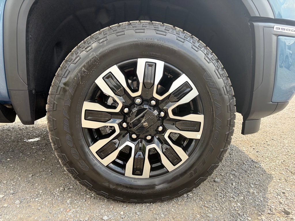 Used 2026 GMC Sierra 3500 Denali Ultimate AWD/4WD image 26