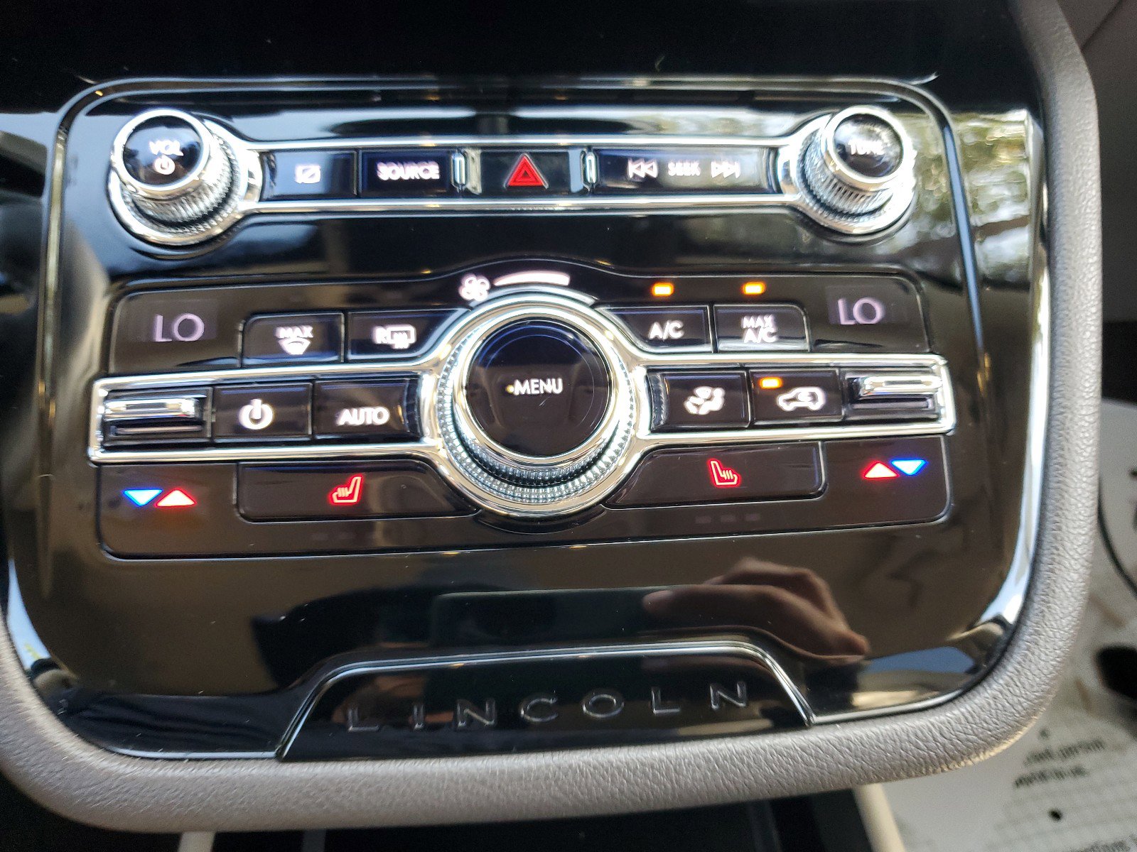 Used 2020 Lincoln Corsair FWD image 26