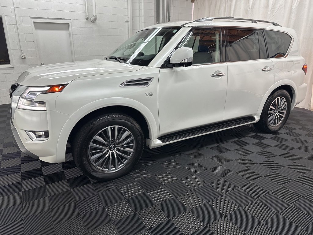 Used 2022 Nissan Armada SL w/ Captain's Chairs Package image 5